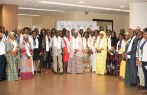 Genre et achats locaux dans le secteur minier en discussion à Abidjan