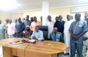 Incendie au marché de Sankariare : Pour le SYNATCOMB « Les causes de l’incendie restent à déterminer par nos autorités compétentes ».