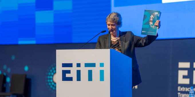 Innovations in the EITI 2023 standard: integration of the fight against corruption, energy transition, gender equity