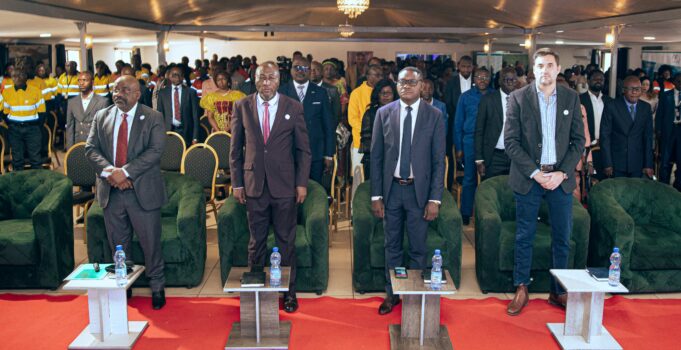 DRC: KCC and MINI cobalt mines, subsidiaries of Glencore, exchange with communities