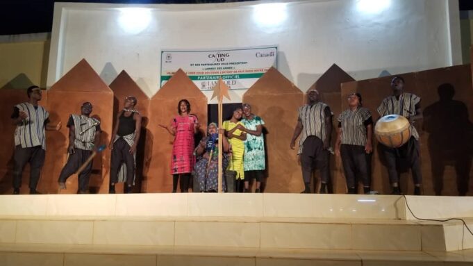 “Les larmes des armes”: A theatrical performance calling for cohesion