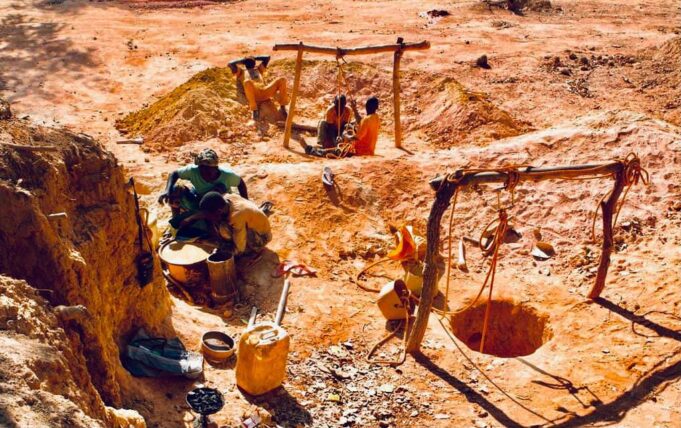 Cameroon: The government bans gold panning at depths of over 30 m