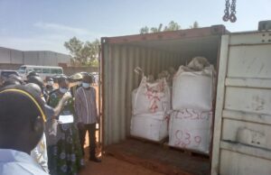 Charbon fin : Le ministre des Mines s’assure de l’arrivée intégrale des 640 sacs à Ouagadougou