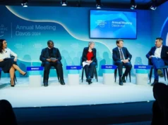 Helen Clark, la présidente de l’ITIE, à Davos : la transition énergétique nécessite une gouvernance inclusive