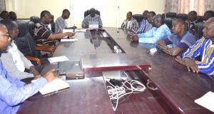 Suspension des autorisations d’exportation de l’or : des organisations des artisans miniers échangent avec le ministre des mines