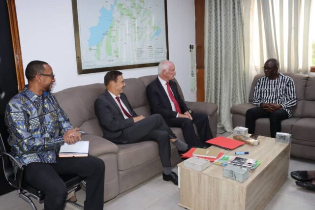 Burkina Faso: Ian Cockerill, nouveau PDG d’Endeavour Mining présente les défis de sa société au ministre des mines