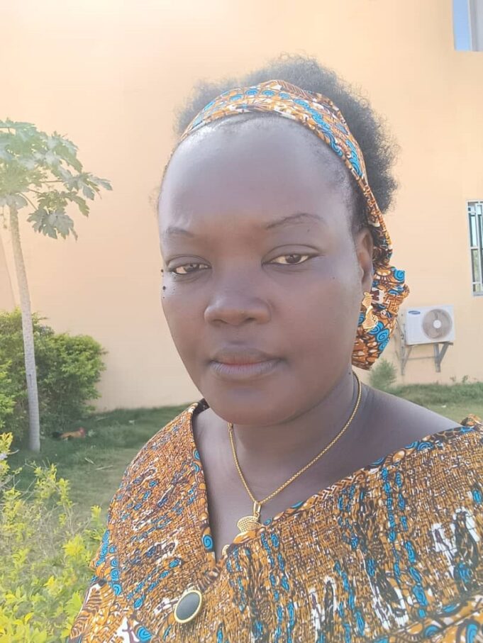 #Femme_dans_le_secteur_minier : Mamou SONTIE est ingénieur géologue au cadastre minier a pu surmonter les préjugés et les discriminations pour s’imposer dans un milieu vu comme masculin