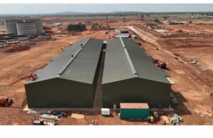 Burkina Faso : Coris Bank décaissé 61,300 milliards FCFA* pour finaliser la construction de la mine de Kiaka