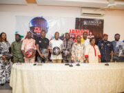 Sécurité routière : IAMGOLD Essakane SA lance la campagne 1 employé 1 casque à moto