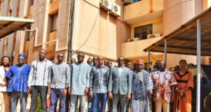 Burkina Faso : Le ministre des mines sensibilise sur les nouvelles réformes du secteur minier