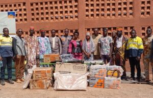 Formation professionnelle : SOMISA remet des kits d’installation à 20 jeunes formés