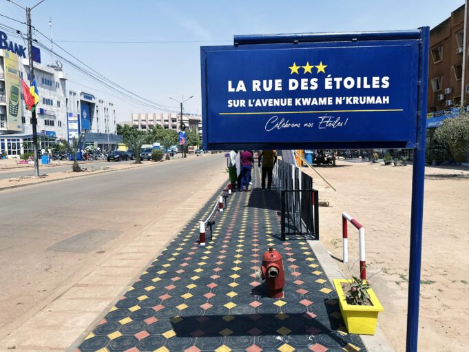 Responsabilité sociale des entreprises : YELHY a offert gratuitement le pavage de la rue des Étoiles