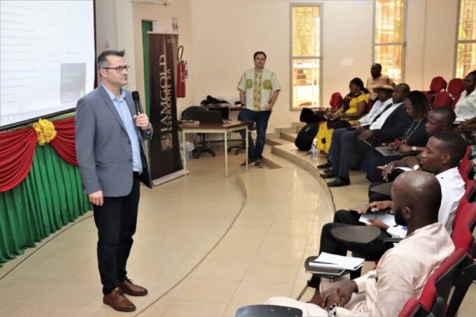 Burkina Faso : Iamgold Essakane partage son expertise avec des étudiants en mine et en géologie