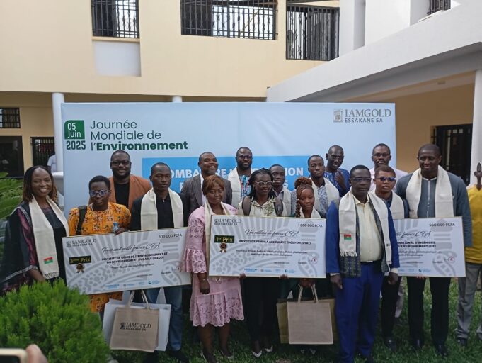 Journée mondiale de l’environnement 2025 : IAMGOLD Essakane SA récompense les gagnants de son jeu concours