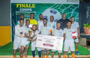Finale de la coupe d’Iamgold Essakane : L’équipe du village d’Essakane Site remporte la victoire