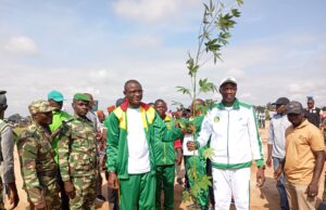 Burkina Faso : Le ministère des mines créé son bosquet sur la ceinture verte de Ouagadougou au quartier Zongo