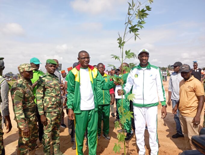 Burkina Faso : Le ministère des mines créé son bosquet sur la ceinture verte de Ouagadougou au quartier Zongo