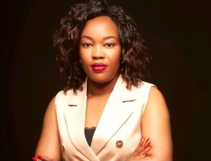 Aux bureaux comme sur les sites, les capacités des femmes suscitent encore des surprises : Miriam OUEDRAOGO de la Chambre des Comptoirs et Métaux Précieux du Burkina