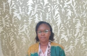 Ouédraogo Wehamemadou orpailleuse à Koudougou : « J’ai persévéré dans ce milieu grâce aux encouragements de mon mari »