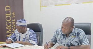 IAMGOLD Essakane SA : Vers la délivrance de diplômes à des employés sur la base des acquis de l’expérience par le Gouvernement