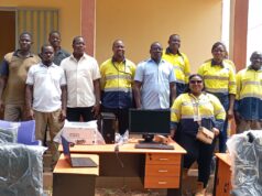 Burkina Faso : La mine de SOMISA offre du matériel bureautique au Service de l’Agriculture