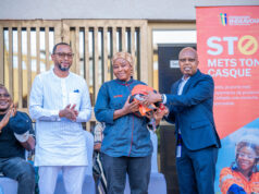 « 1 Casque, 1 Vie » : La Fondation Endeavour agit pour la sécurité routière au Burkina Faso