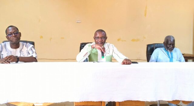 Houndé : Le ministre des mines, Yacouba Gouba rassure les artisans miniers du Tuy