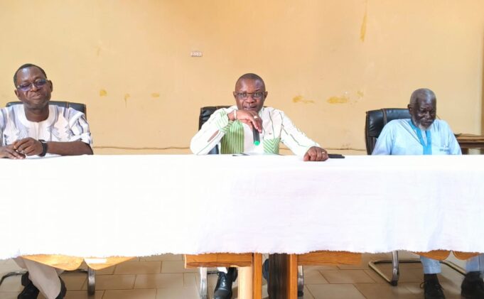 Houndé : Le ministre des mines, Yacouba Gouba rassure les artisans miniers du Tuy