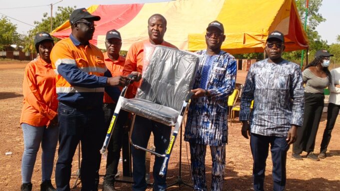 Houndé Gold et CORICA : Remise de matériel au Haut-Commissariat de Houndé