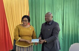 Campagne nationale de solidarité « Deme Sira » : La mine de Kiaka SA contribue avec 5 millions FCFA