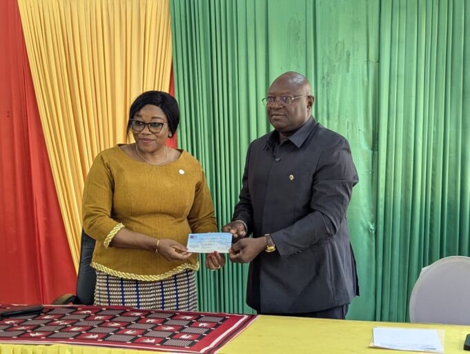 Campagne nationale de solidarité « Deme Sira » : La mine de Kiaka SA contribue avec 5 millions FCFA