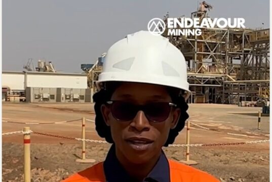 Comment l’or est extrait et récupéré ? Mariam Karambiri, métallurgiste à Houndé Gold répond