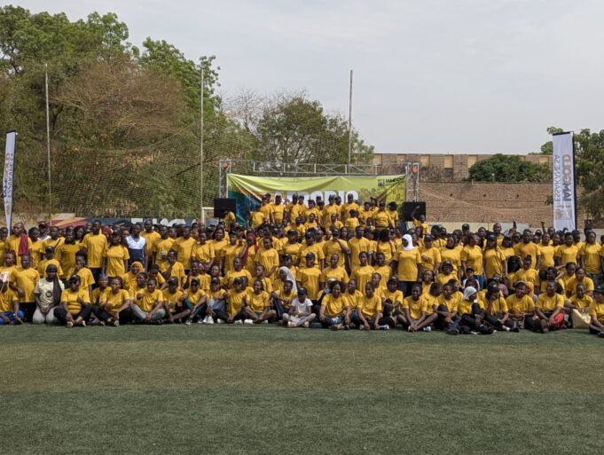 Journée internationale des droits de la femme : Le Comité Genre d’IAMGOLD Essakane SA clôture ses activités par le sport