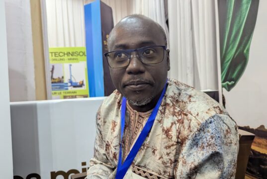RAM-AES : « J’invite le Réseau des artisans miniers de l’AES à adopter les nouvelles pratiques d’exploitation minière artisanale et à petite échelle en utilisant les technologies alternatives à l’utilisation du mercure », Saidou Kabré, Manager régional de l’ONG canadienne, Artisanal Gold Council