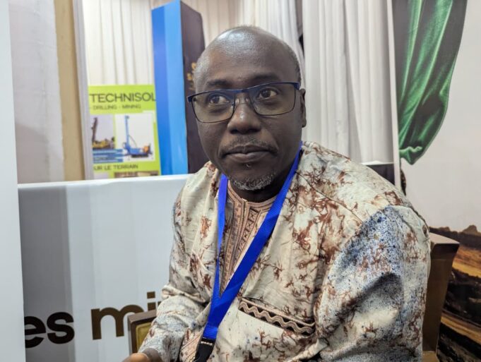 RAM-AES : « J’invite le Réseau des artisans miniers de l’AES à adopter les nouvelles pratiques d’exploitation minière artisanale et à petite échelle en utilisant les technologies alternatives à l’utilisation du mercure », Saidou Kabré, Manager régional de l’ONG canadienne, Artisanal Gold Council